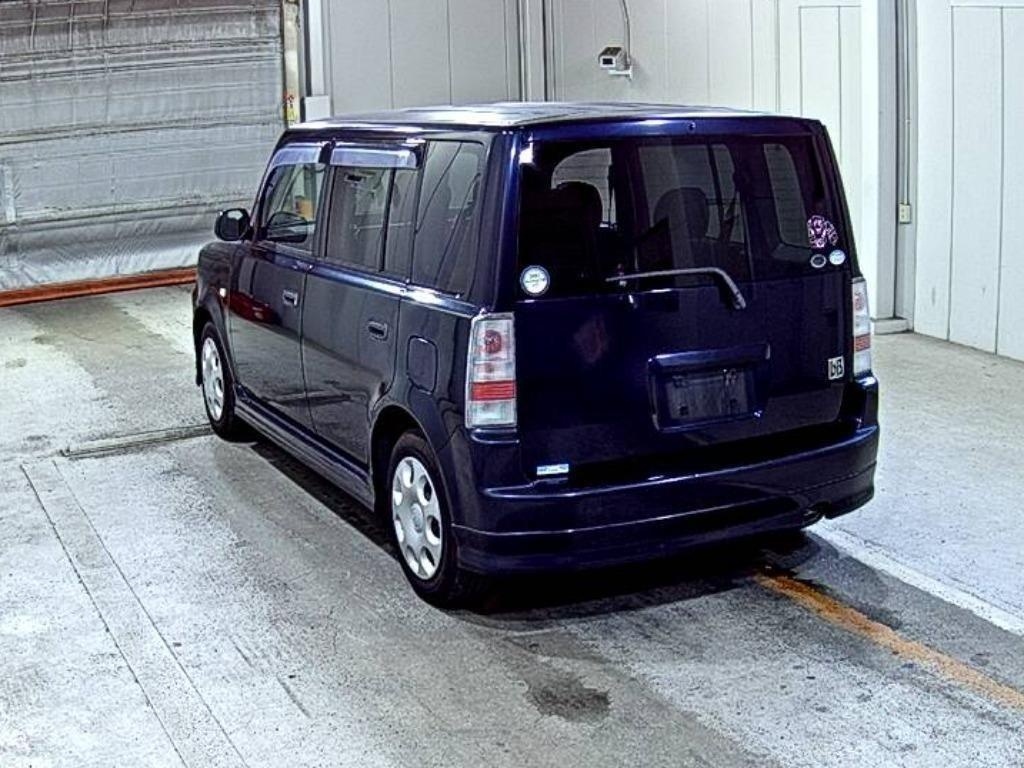 TOYOTA BB