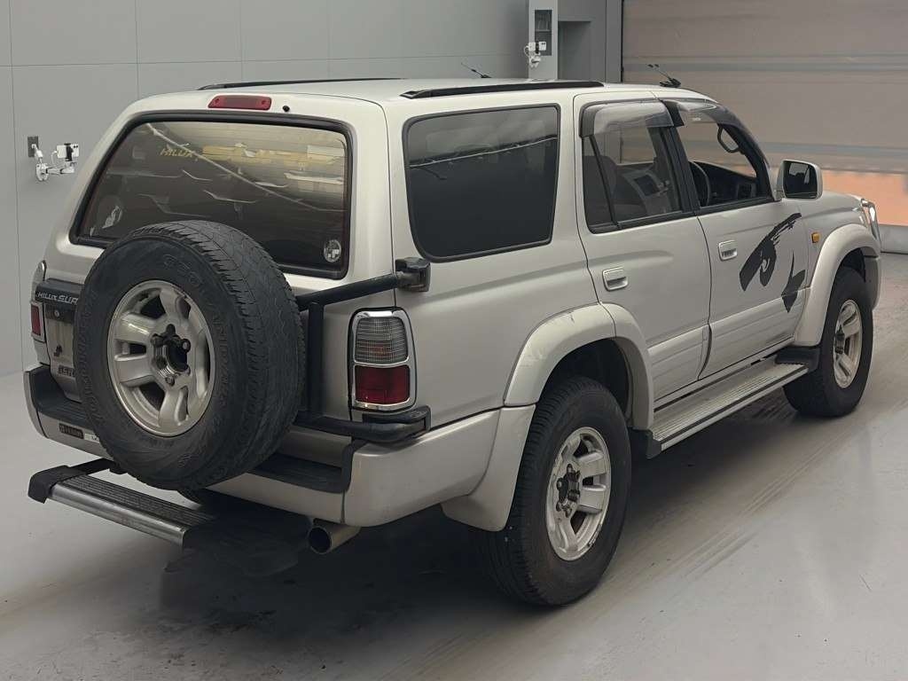 TOYOTA HILUX SURF