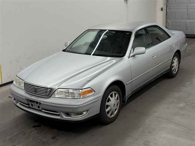 TOYOTA MARK II