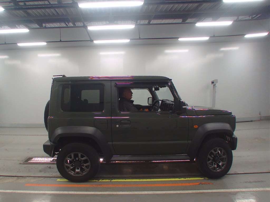 SUZUKI JIMNY SIERRA