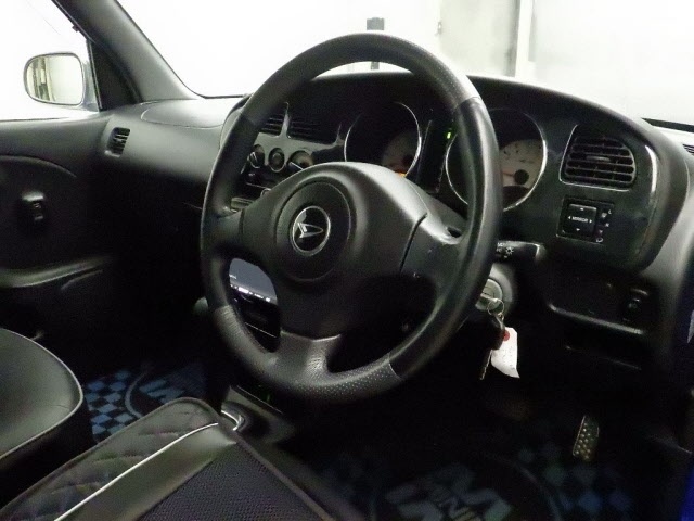 DAIHATSU MIRA GINO