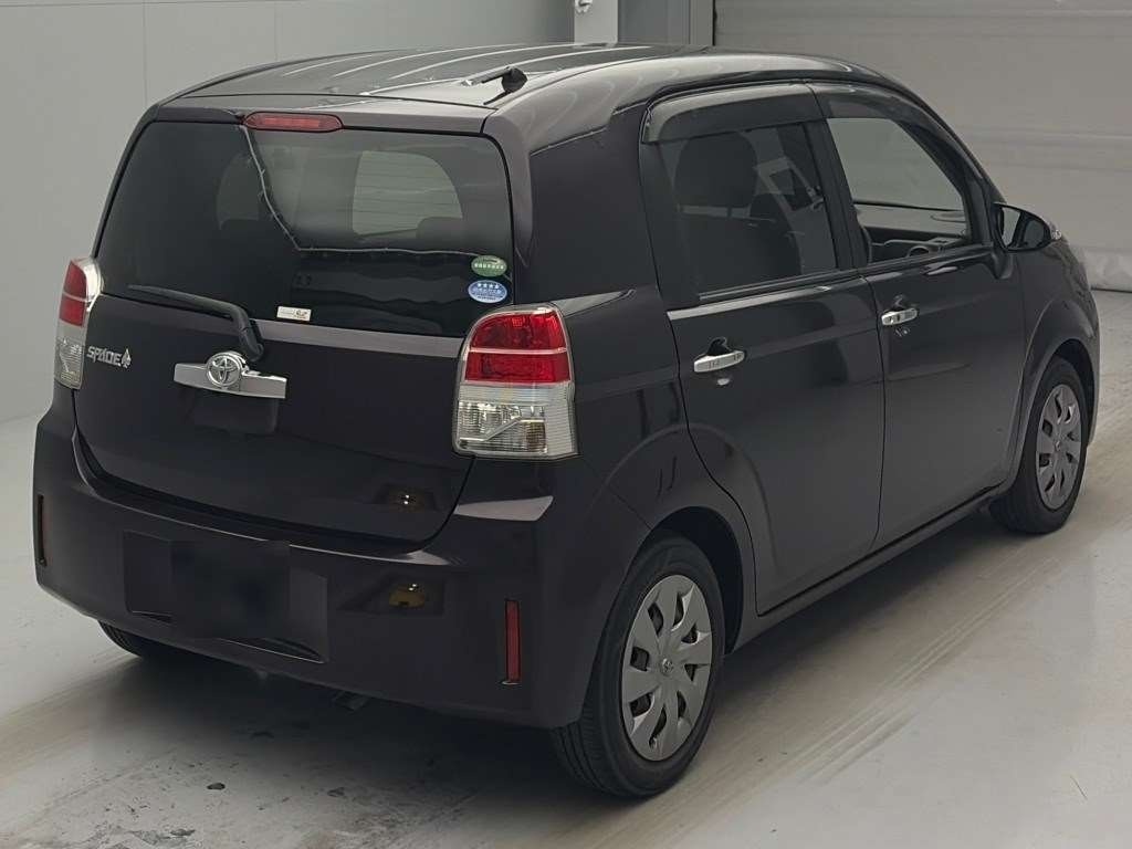 TOYOTA SPADE