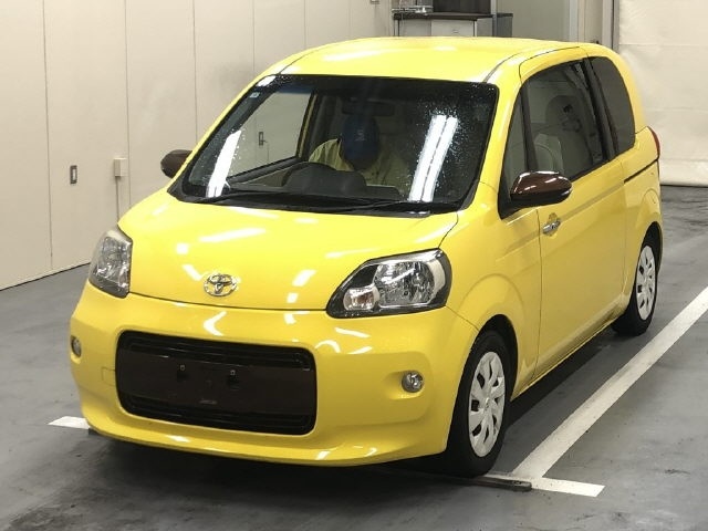 TOYOTA PORTE