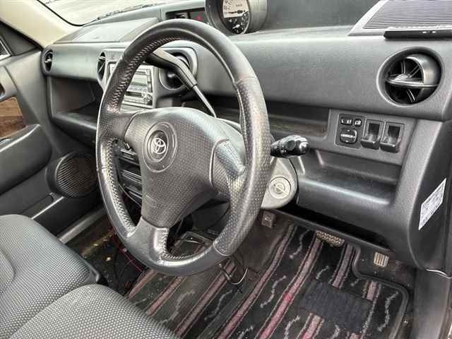 TOYOTA BB