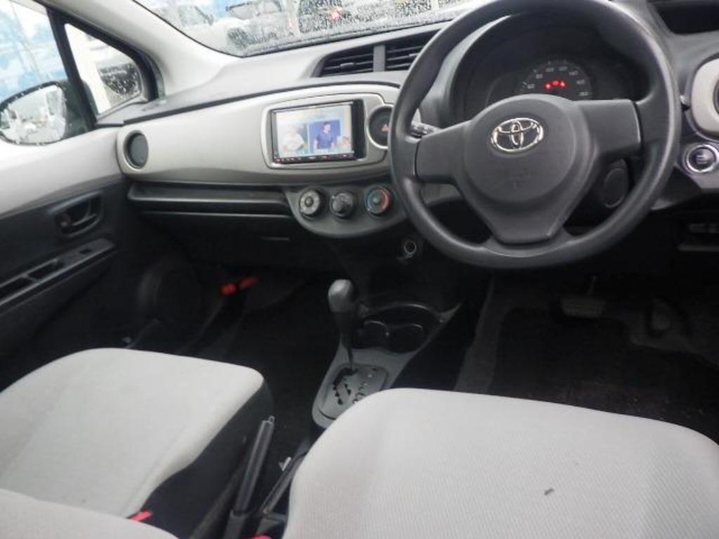 TOYOTA VITZ