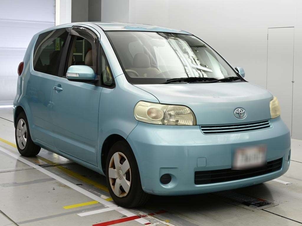 TOYOTA PORTE