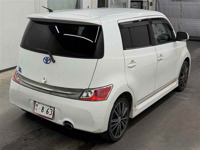 TOYOTA BB