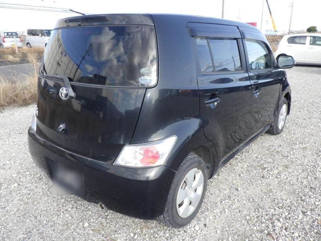 TOYOTA BB