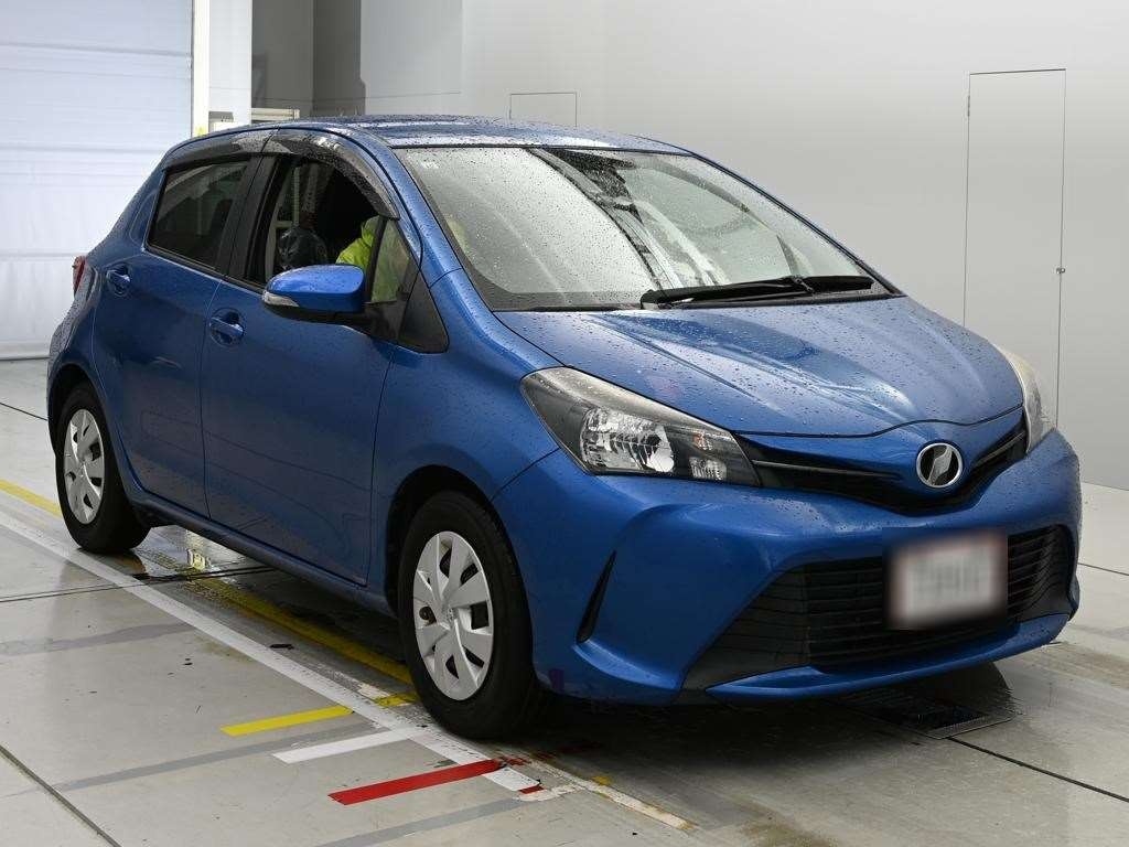 TOYOTA VITZ