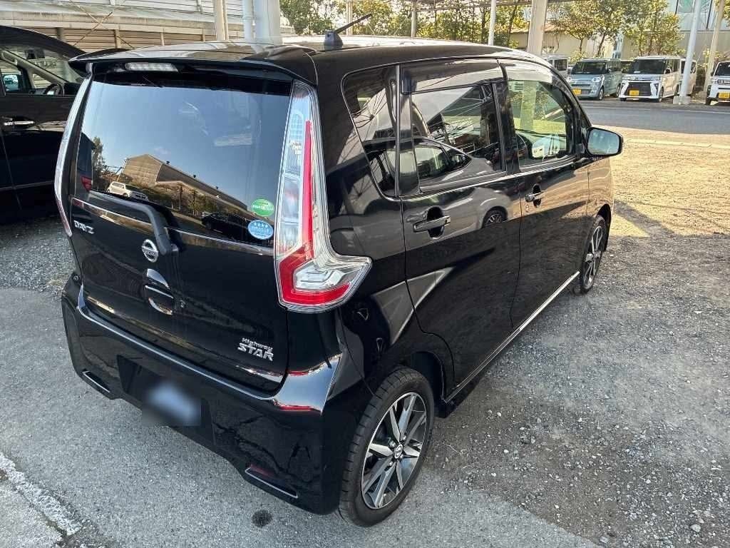 NISSAN DAYZ
