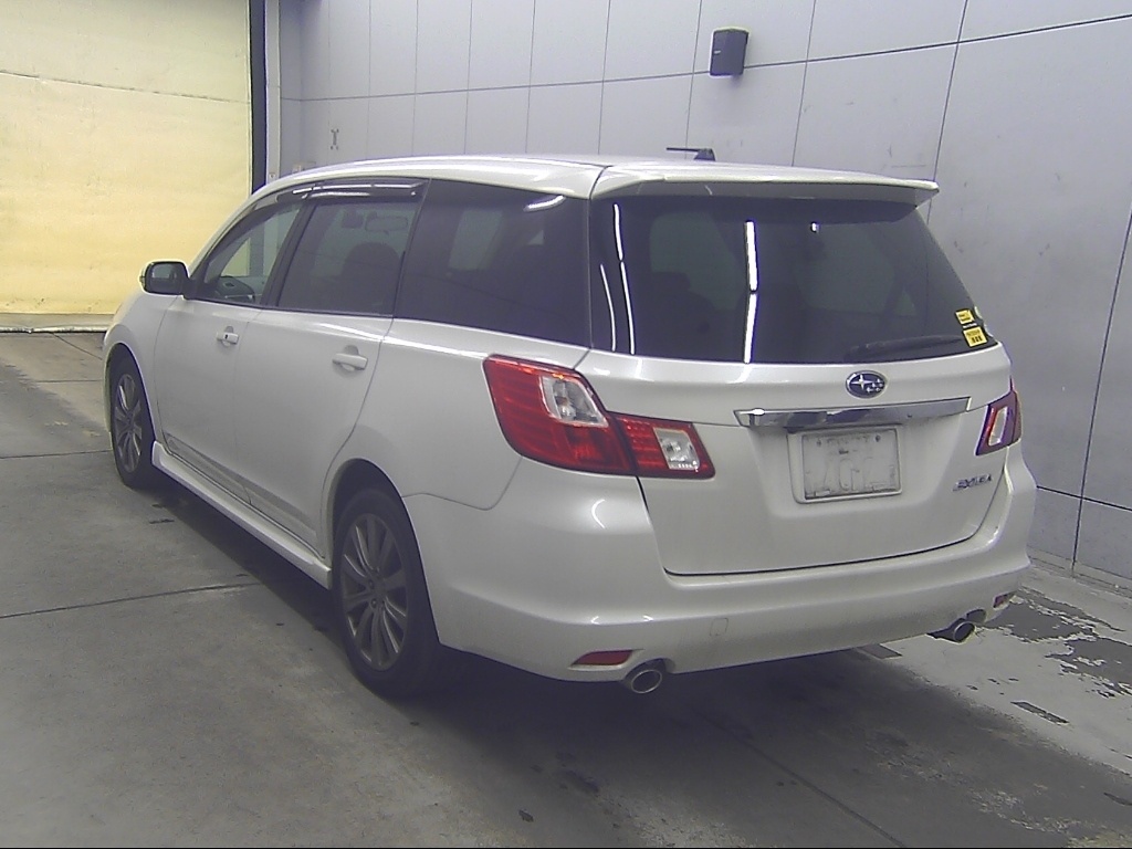 SUBARU EXIGA