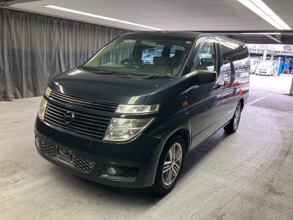 NISSAN ELGRAND