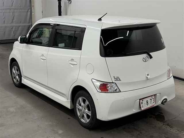 TOYOTA BB