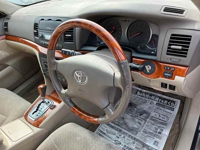 TOYOTA MARK II