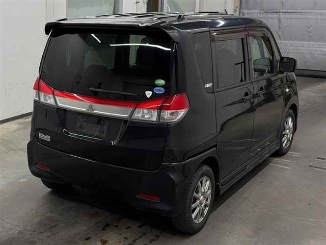 MITSUBISHI DELICA D:2