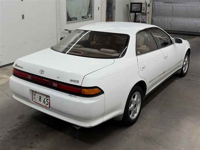 TOYOTA MARK II