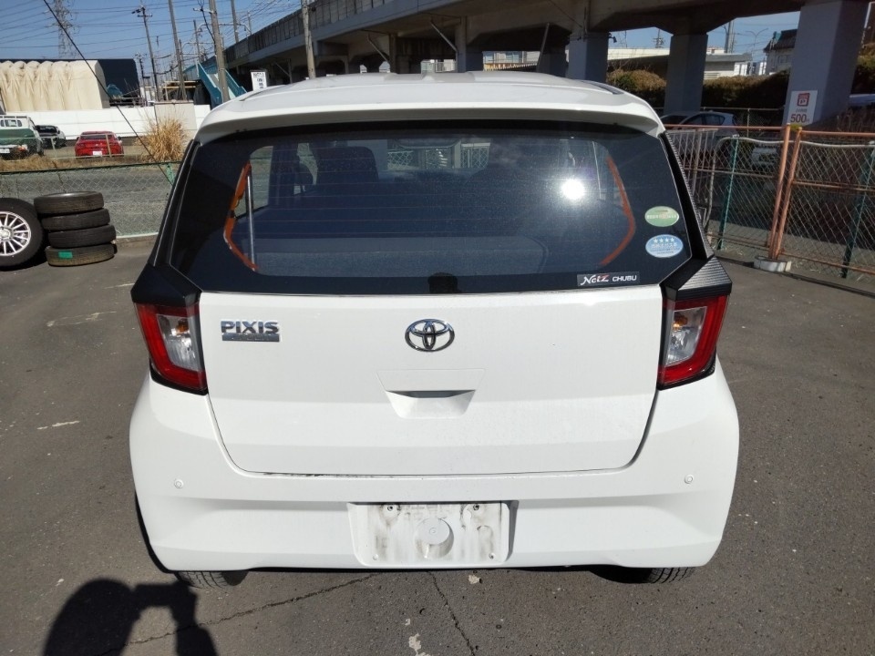 TOYOTA PIXIS EPOCH