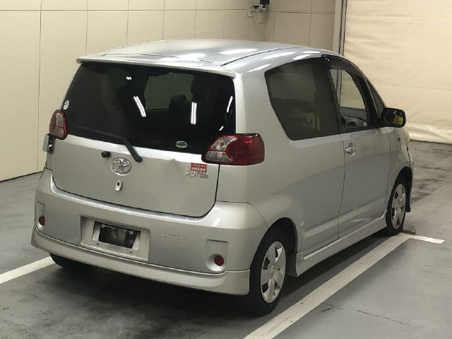 TOYOTA PORTE
