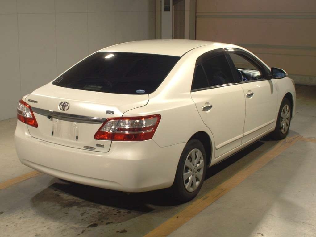 TOYOTA PREMIO