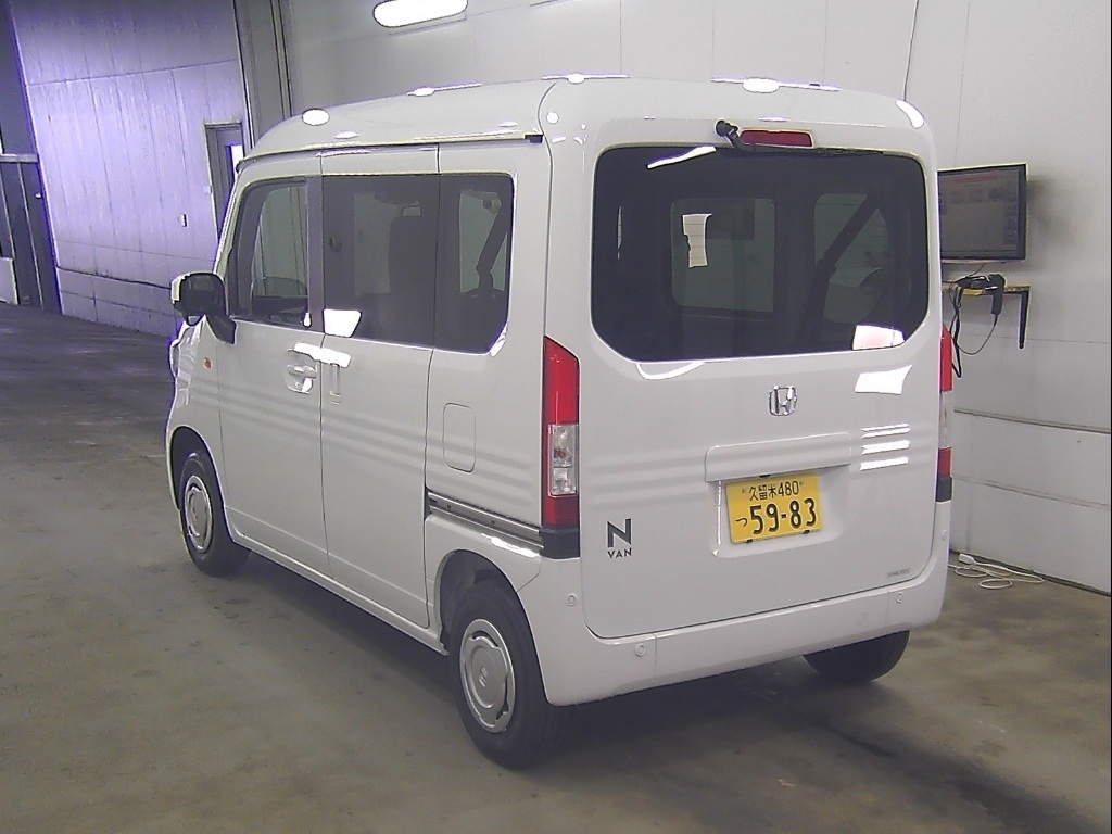 HONDA N-VAN
