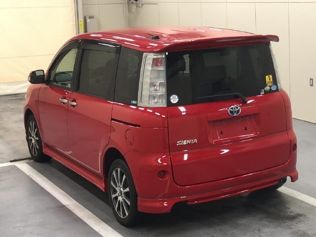 TOYOTA SIENTA
