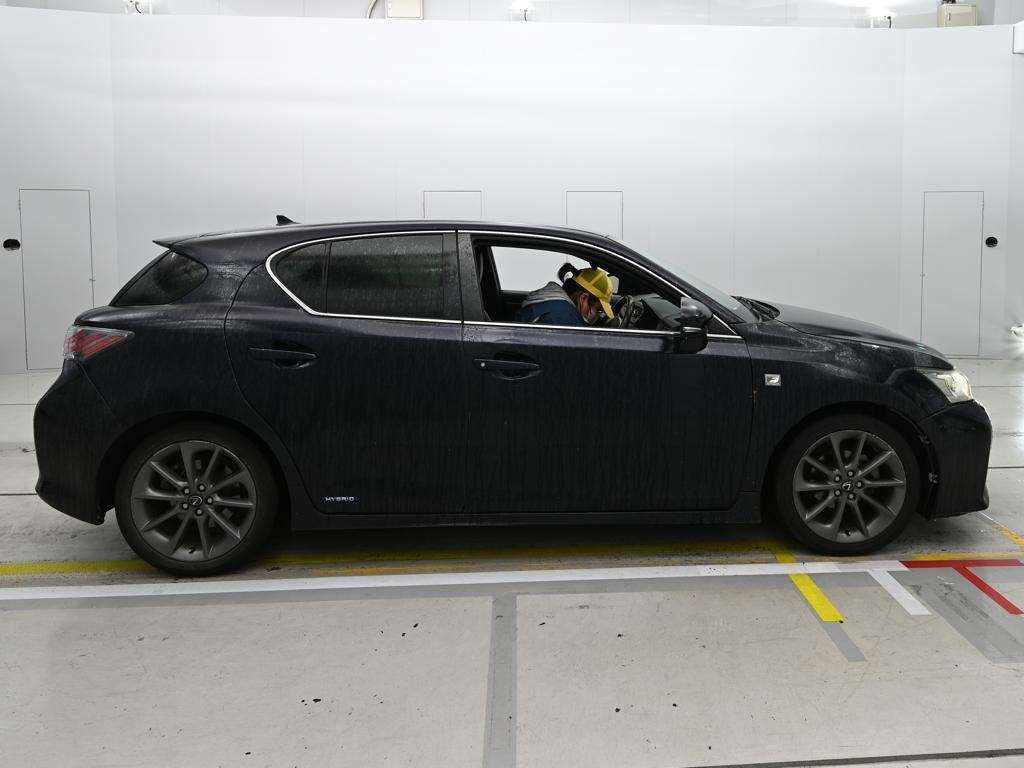 LEXUS CT200H