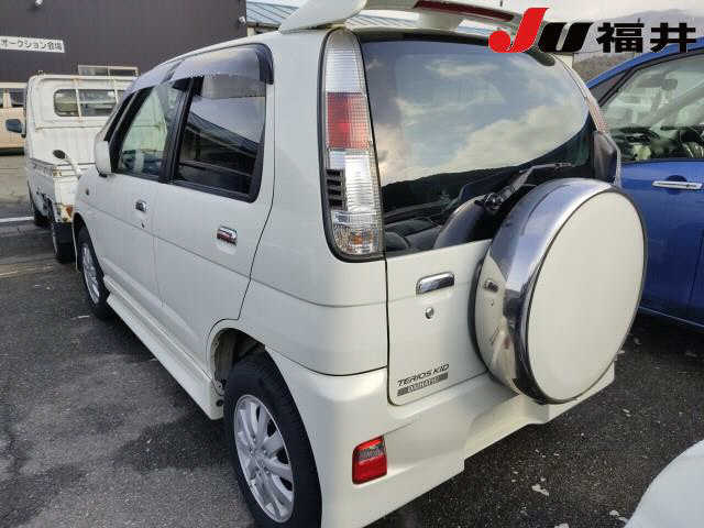 DAIHATSU TERIOS KID