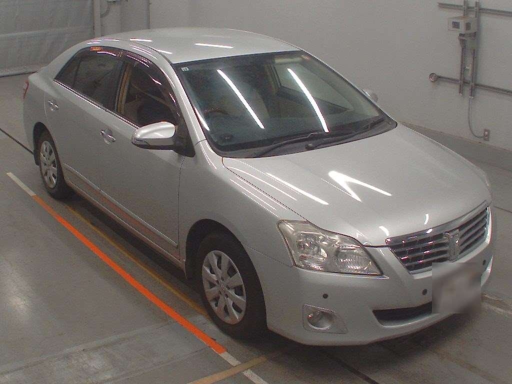 TOYOTA PREMIO