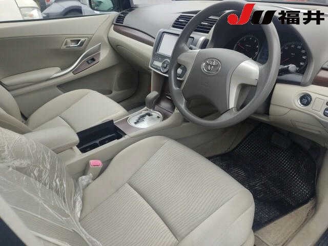 TOYOTA PREMIO