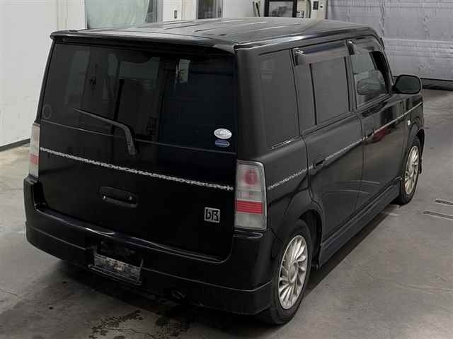 TOYOTA BB