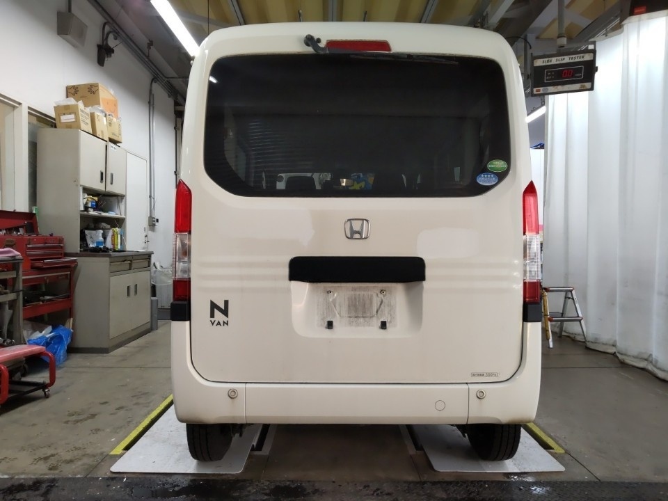 HONDA N-VAN