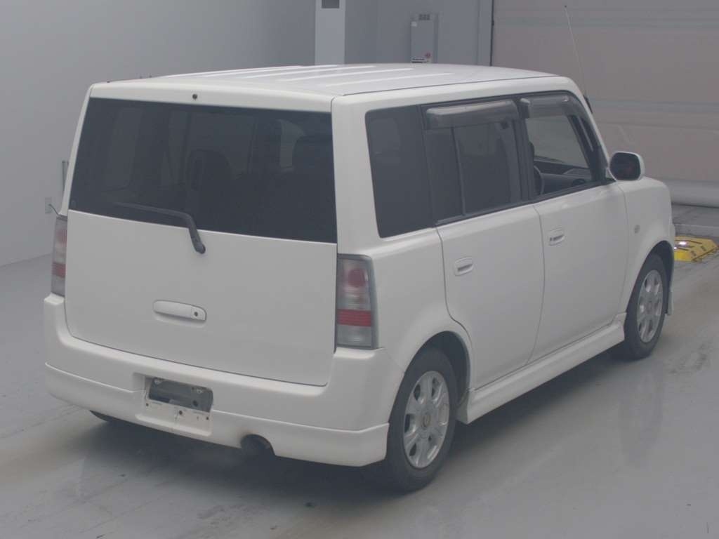 TOYOTA BB