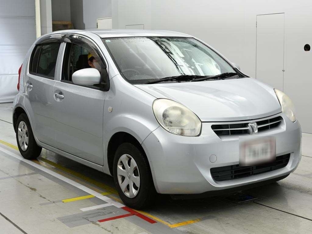 TOYOTA PASSO