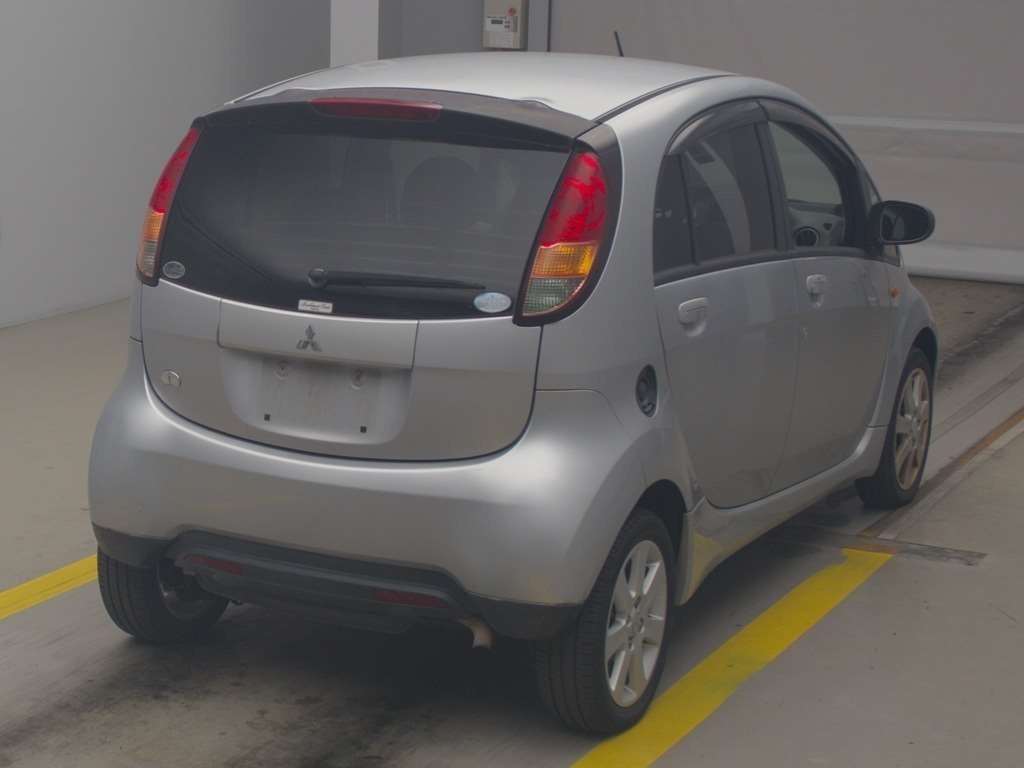 MITSUBISHI I