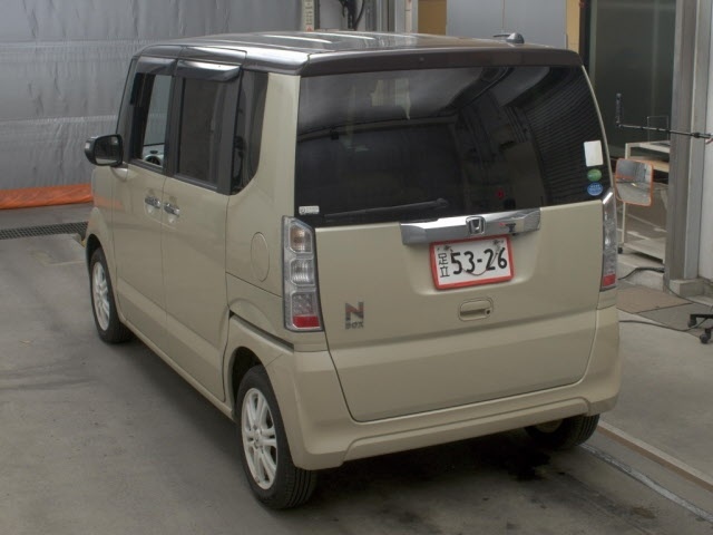 HONDA N-BOX