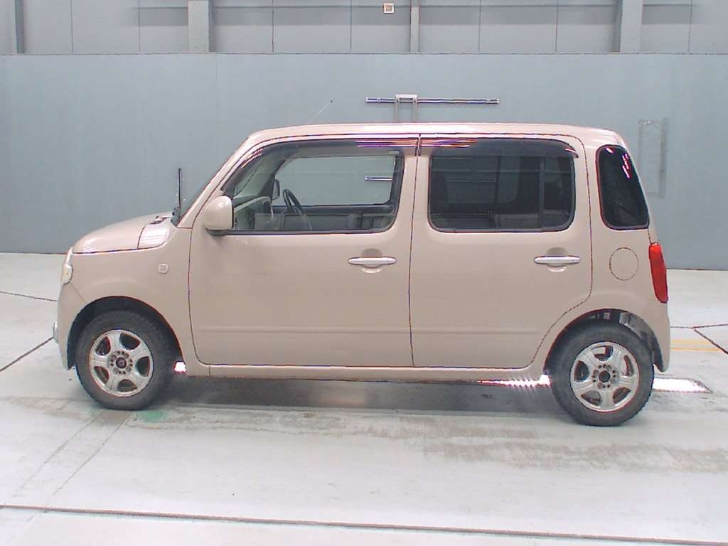DAIHATSU MIRA COCOA