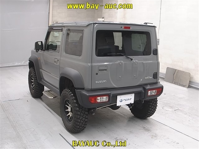 SUZUKI JIMNY SIERRA