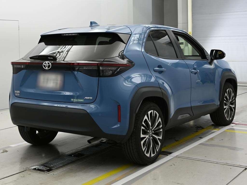 TOYOTA YARIS CROSS