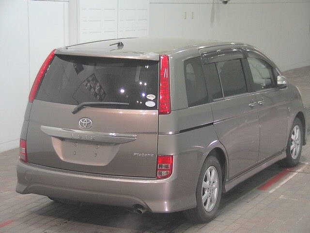 TOYOTA ISIS
