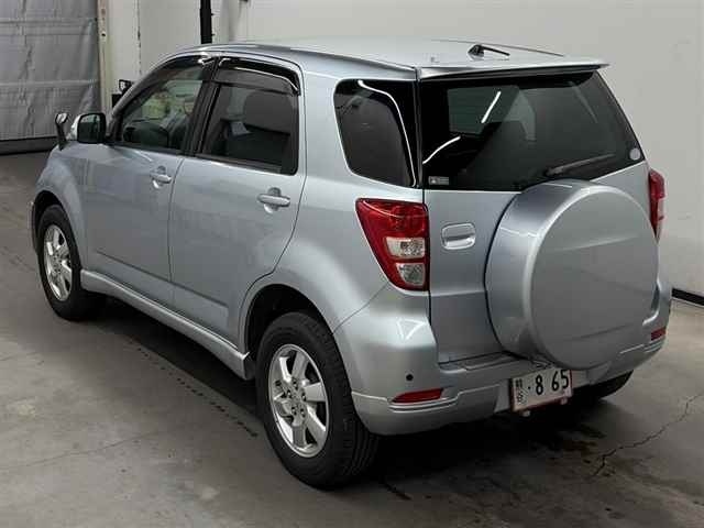 TOYOTA RUSH