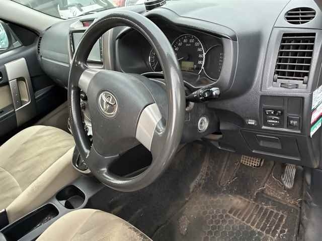 TOYOTA RUSH