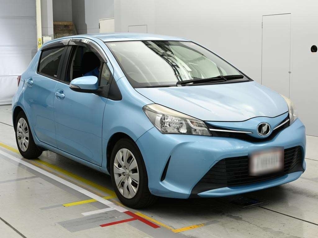 TOYOTA VITZ