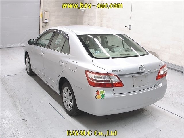TOYOTA PREMIO