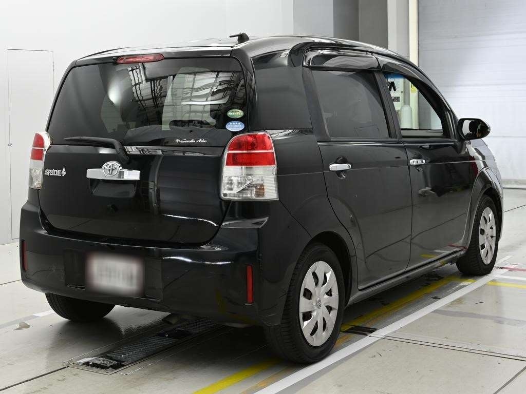 TOYOTA SPADE
