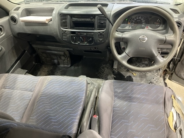 NISSAN CARAVAN
