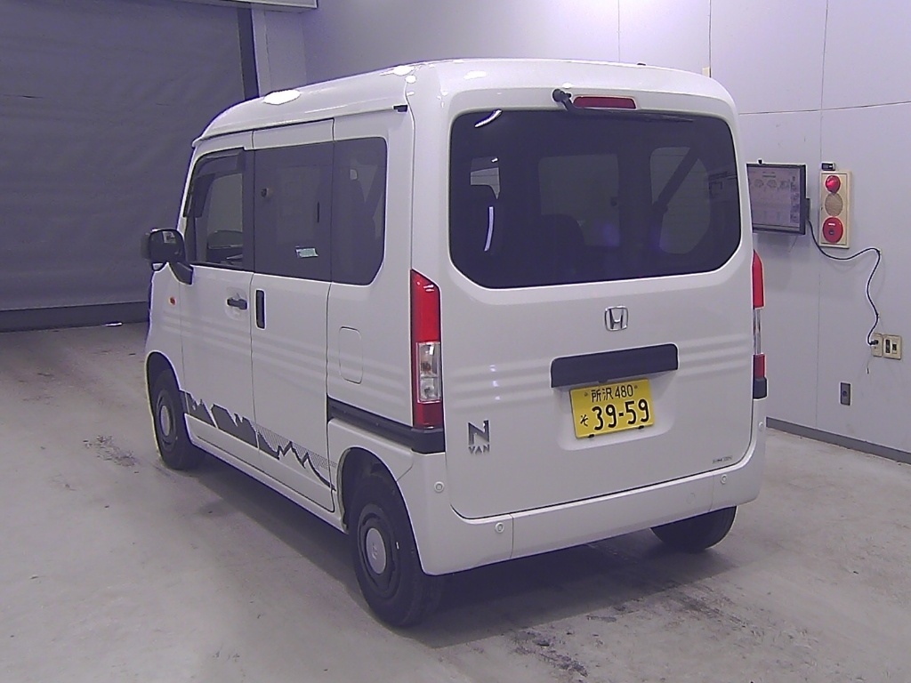 HONDA N-VAN