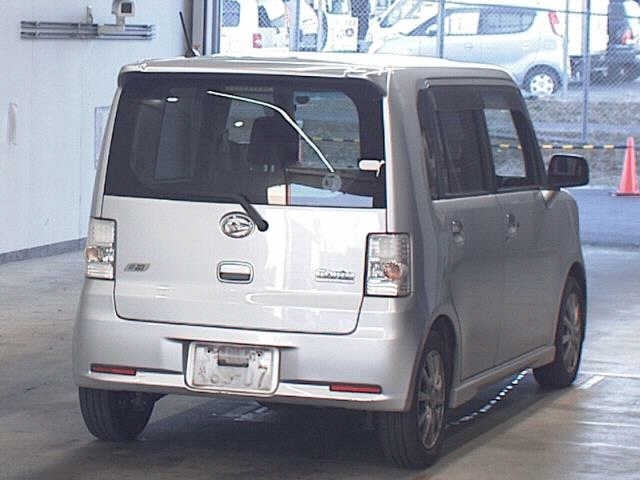 DAIHATSU MOVE CONTE