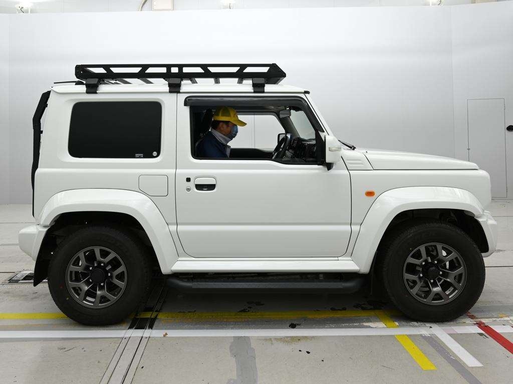 SUZUKI JIMNY SIERRA