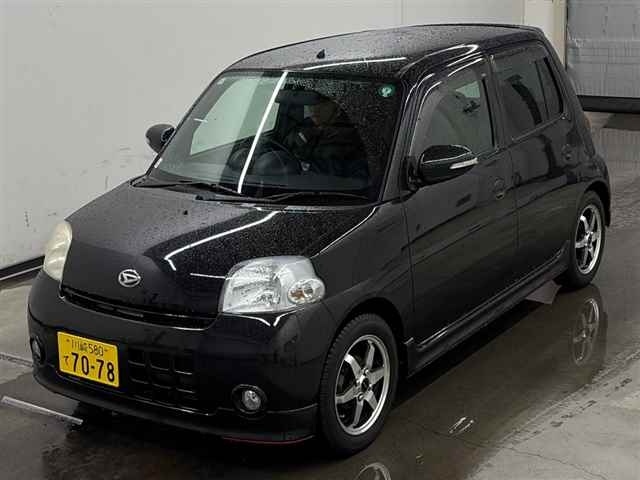 DAIHATSU ESSE
