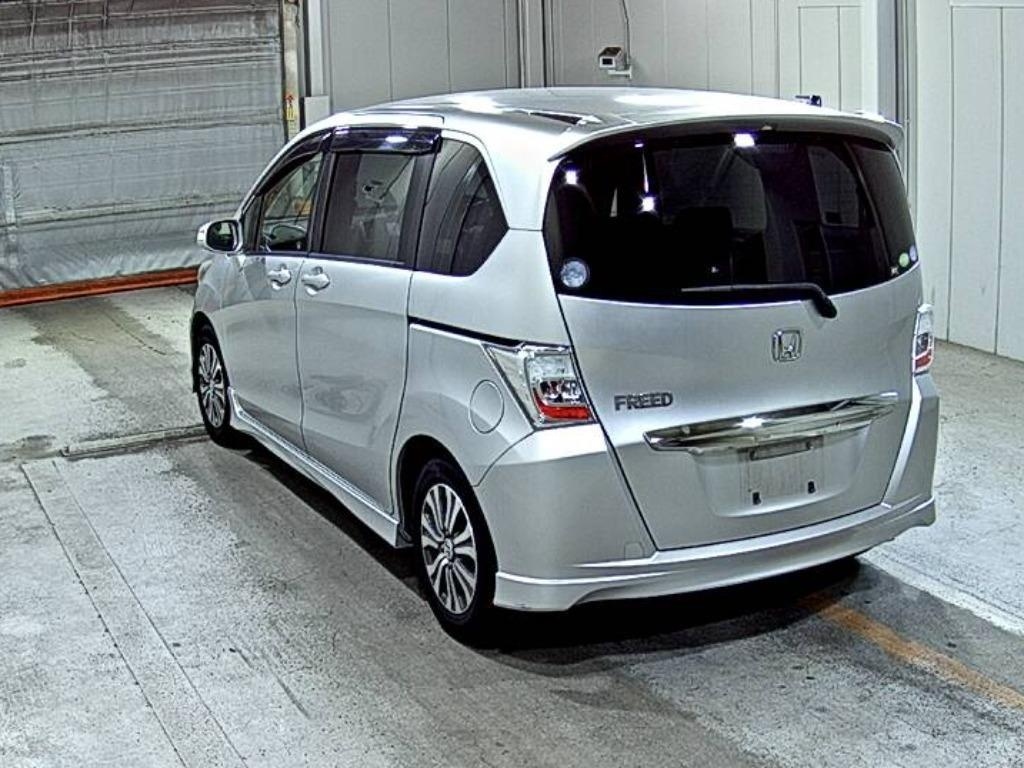 HONDA FREED